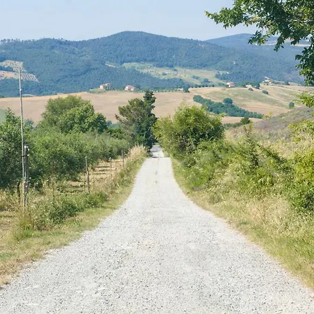 In Canto Sul Poggio Volterra